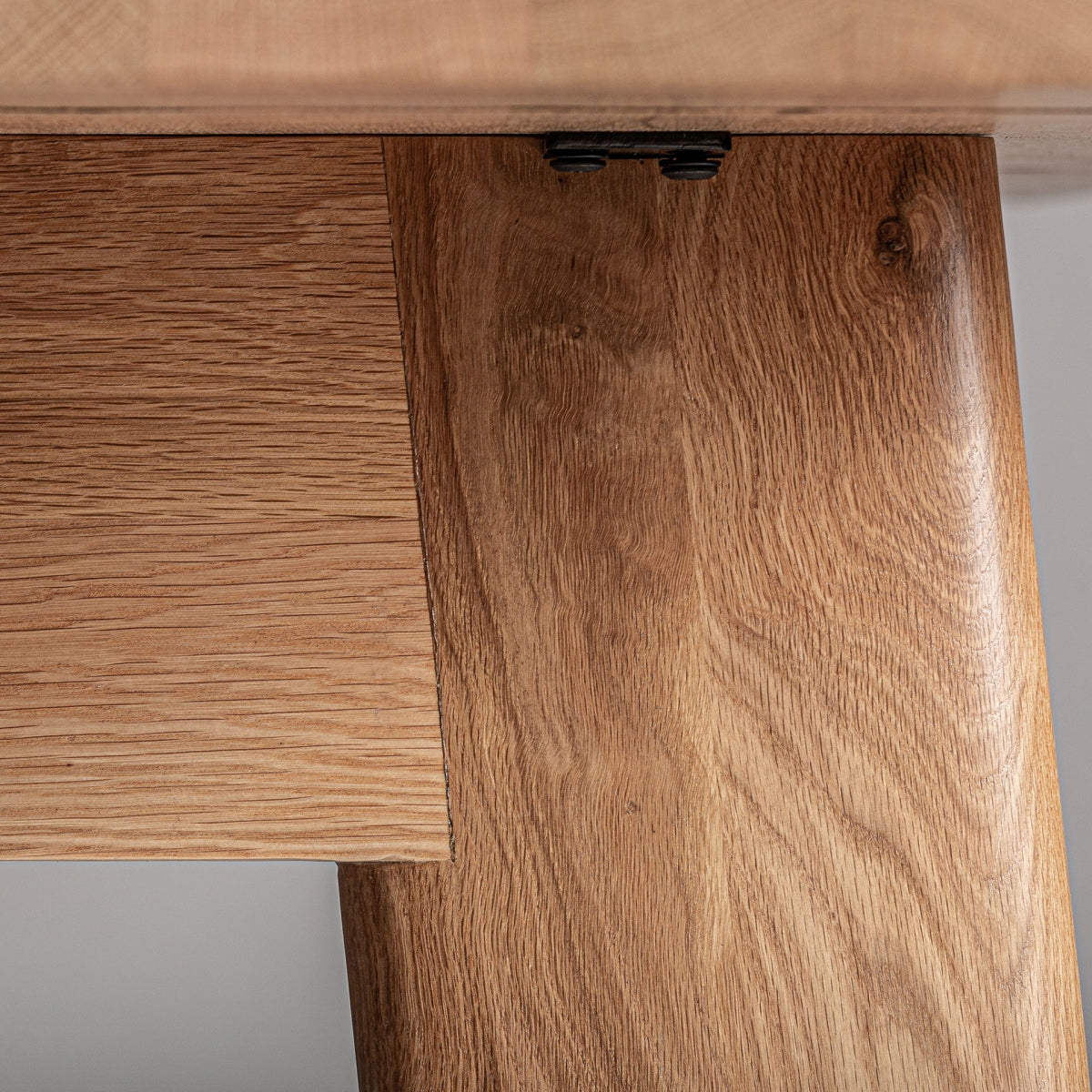 MESA COMEDOR MADERA DE ROBLE 280CM.