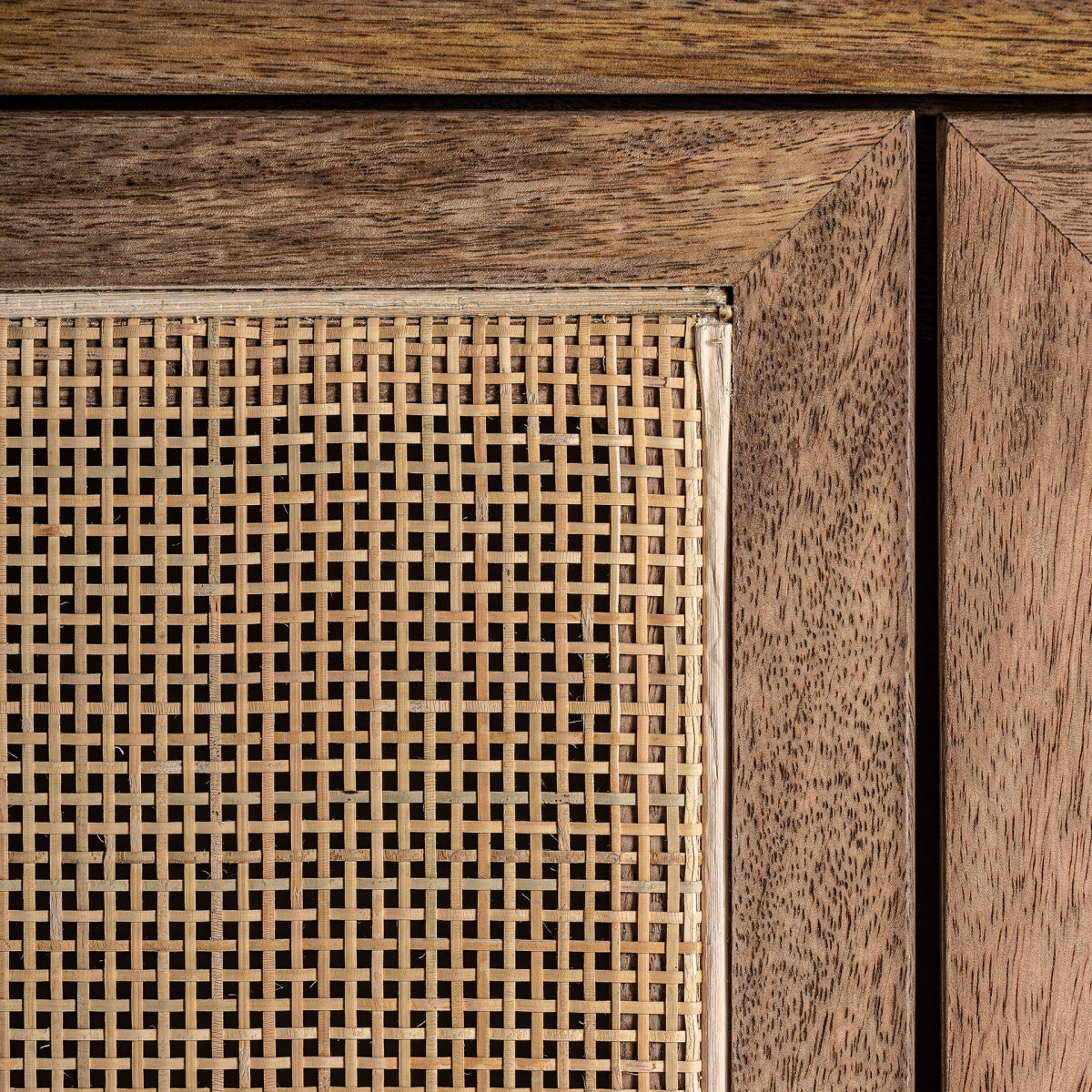 MUEBLE TV MADERA DE MANGO / MIMBRE