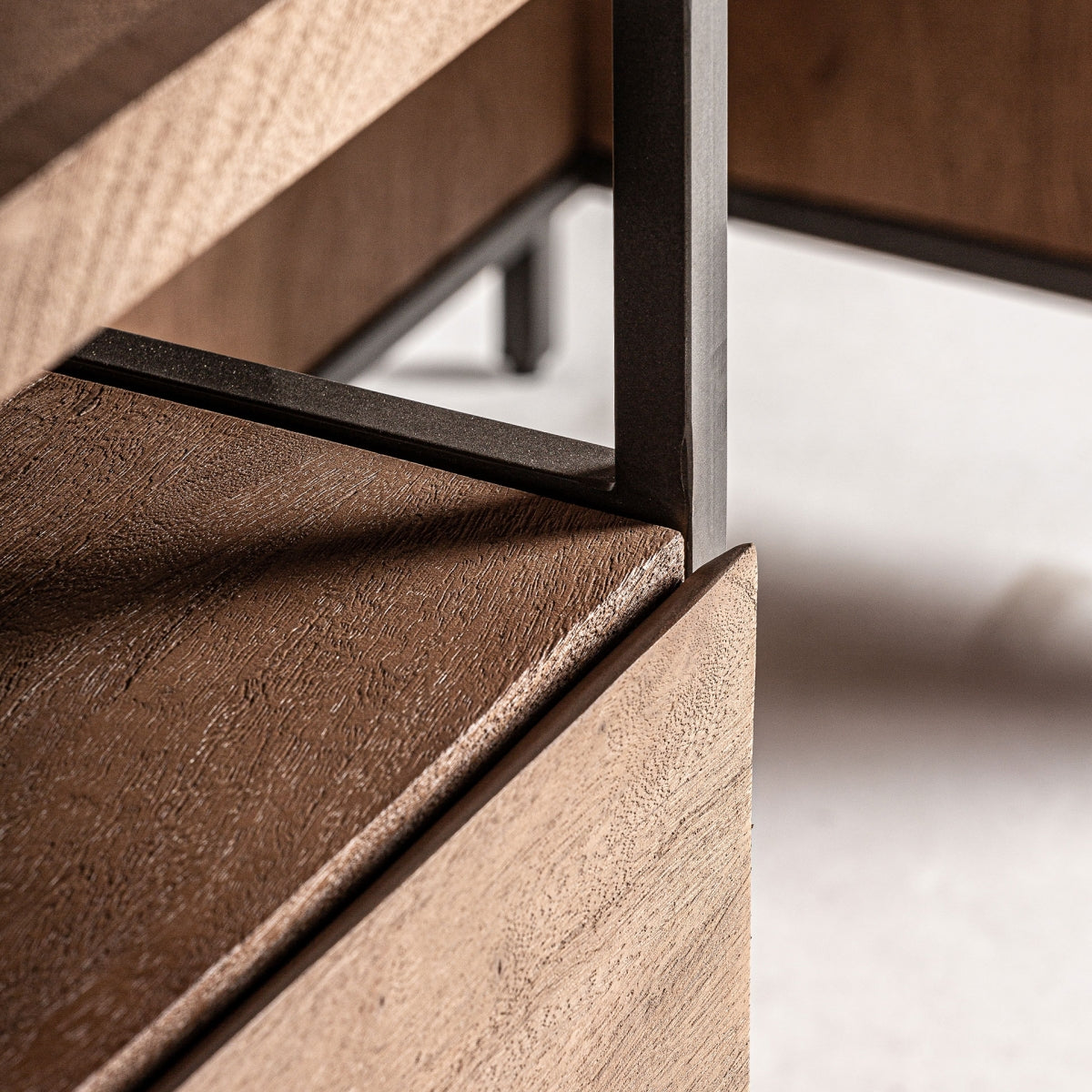 ESCRITORIO CON CAJONERA