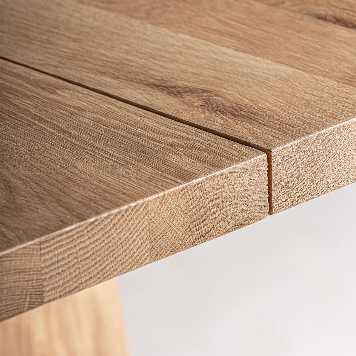 MESA COMEDOR MADERA DE ROBLE 280CM.