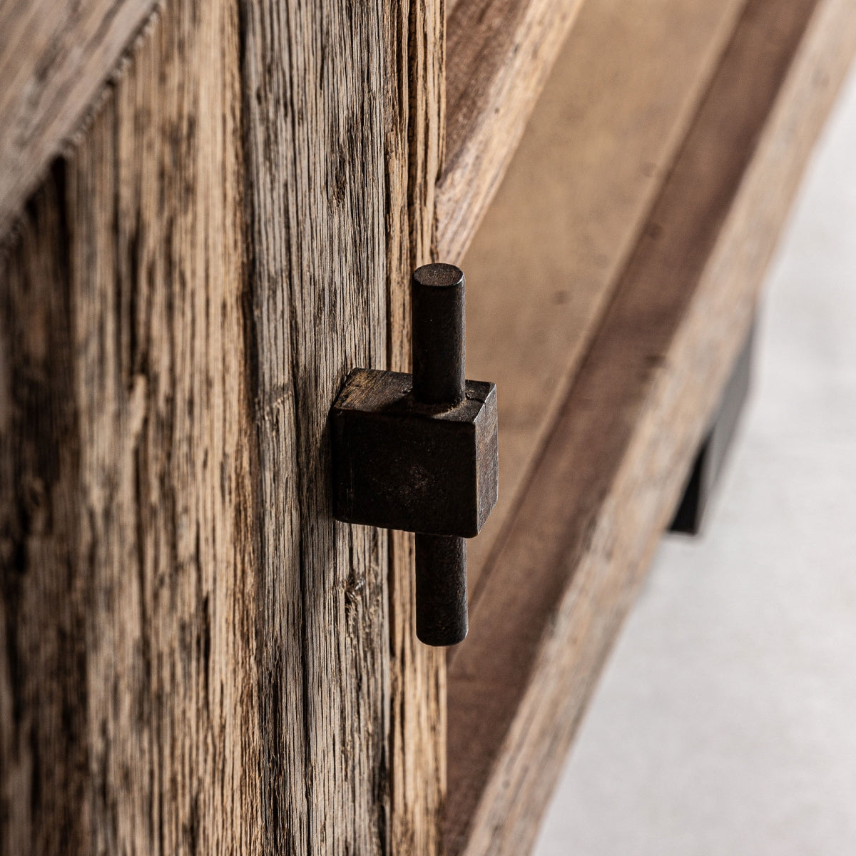 MUEBLE TV PIEZA ÚNICA / ANTIGÜEDAD