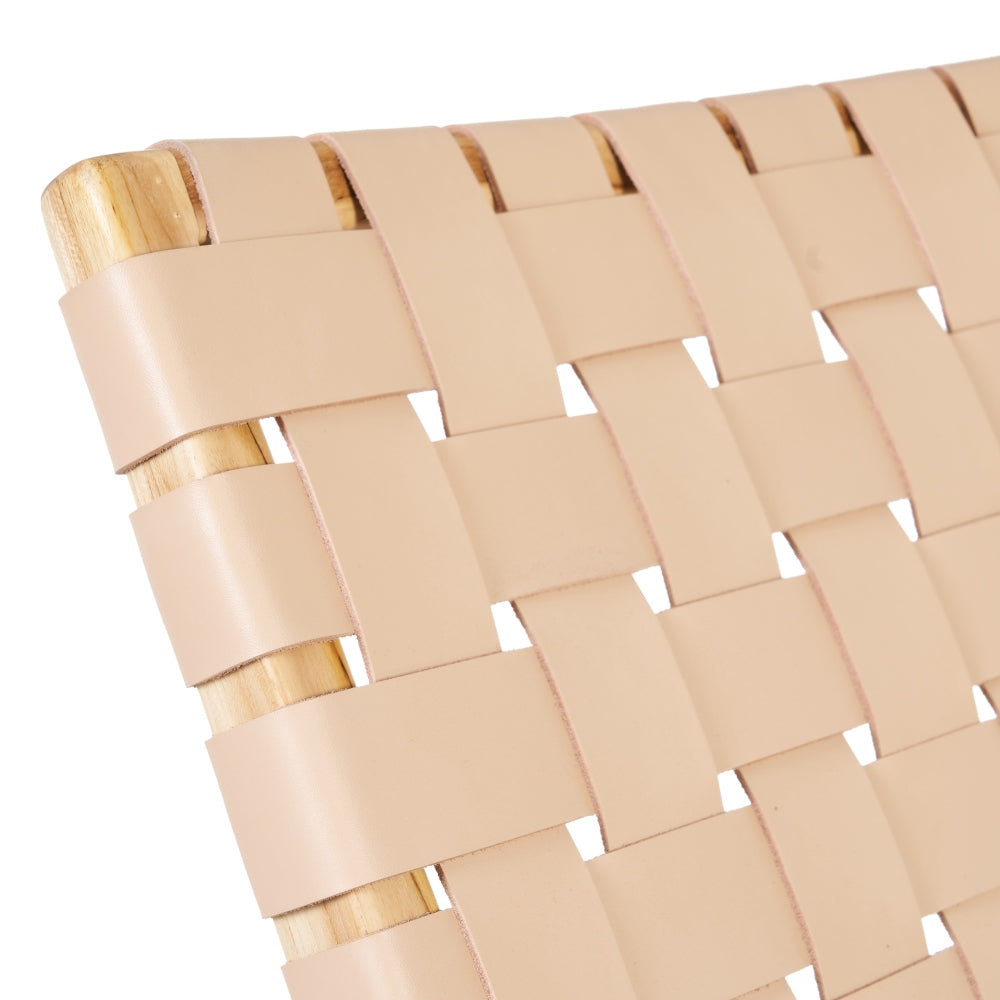 Butaca de madera de teca y piel beige