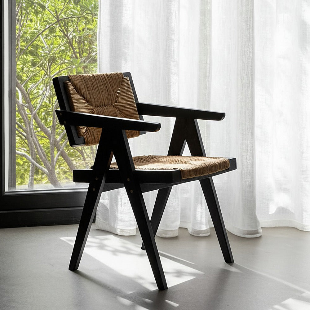 Silla de Teca Negra y Asiento de Pandano Natural