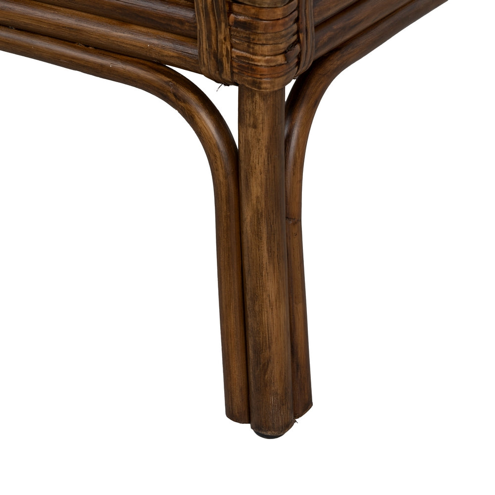 Sillón de ratán natural con cojines beige