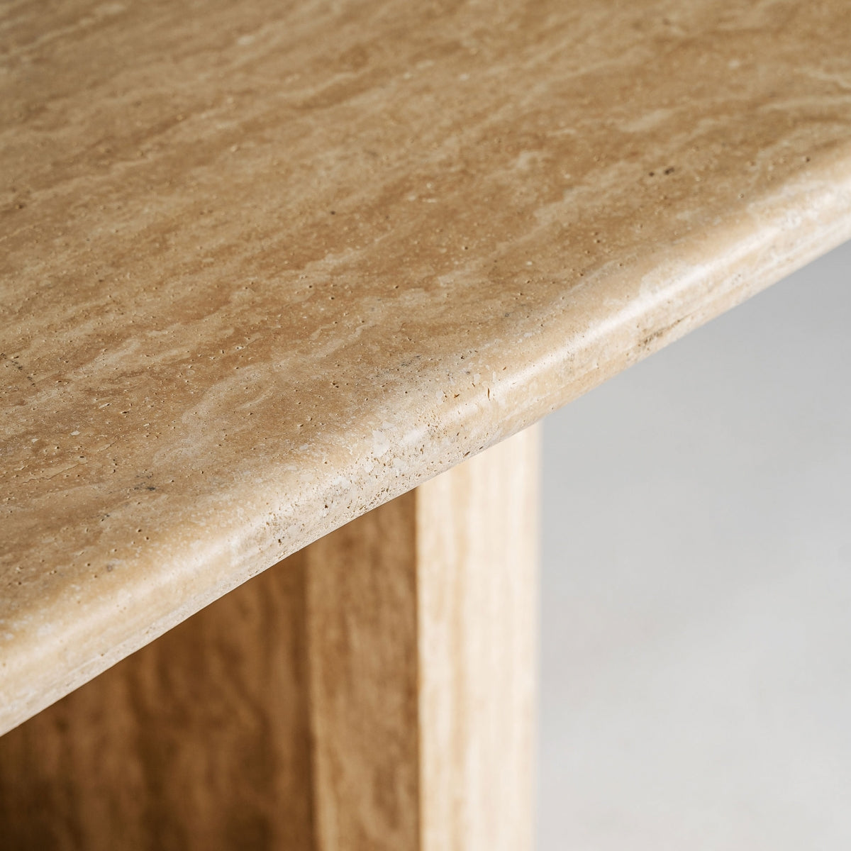 MESA COMEDOR MARMOL TRAVERTINO