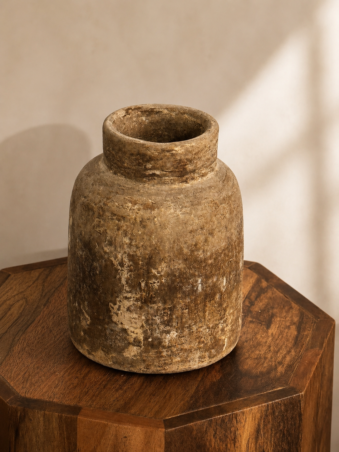 Jarrón Artesanal Envejecido | Vase Decorativo Wabi-Sabi de Terracota | Pieza Única