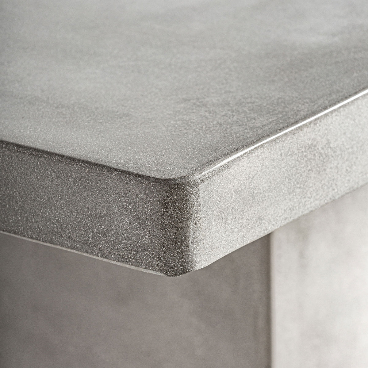 MESA COMEDOR CEMENTO