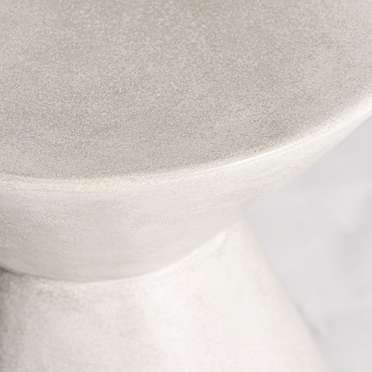 MESA AUXILIAR CEMENTO