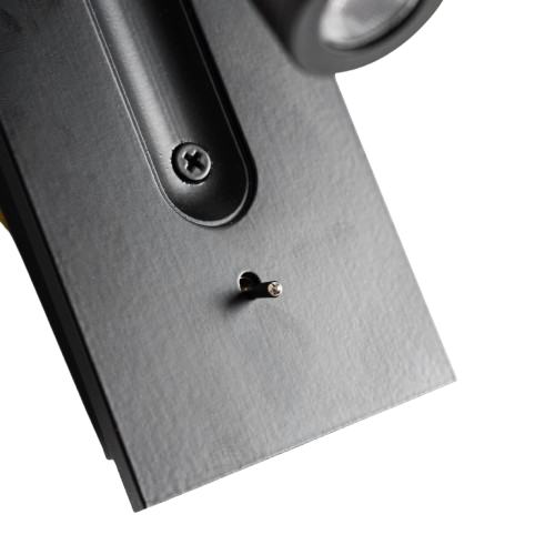 Aplique de pared en aluminio y acero negro