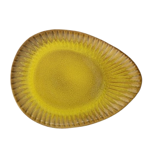 Plato grande amarillo
